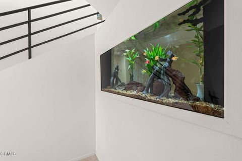 Tiny photo for 268 N Linda Vista Avenue, Ventura, CA 93001 (MLS # V1-34274)