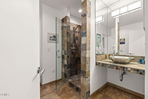 Tiny photo for 268 N Linda Vista Avenue, Ventura, CA 93001 (MLS # V1-34274)