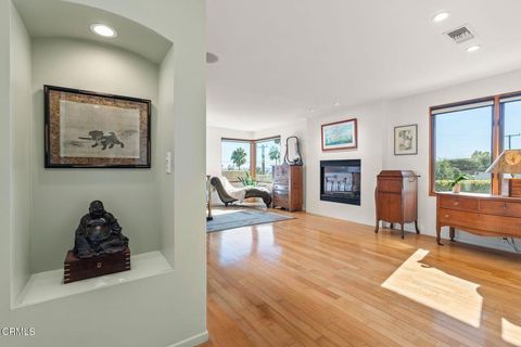 Tiny photo for 268 N Linda Vista Avenue, Ventura, CA 93001 (MLS # V1-34274)