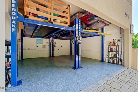 Tiny photo for 268 N Linda Vista Avenue, Ventura, CA 93001 (MLS # V1-34274)