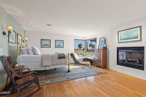 Tiny photo for 268 N Linda Vista Avenue, Ventura, CA 93001 (MLS # V1-34274)