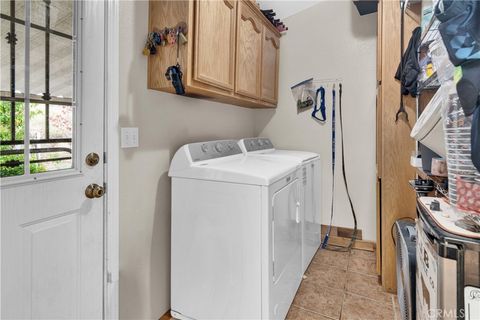 Tiny photo for 5005 E Highway 41, Templeton, CA 93465 (MLS # NS26101057)
