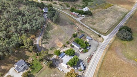 Tiny photo for 5005 E Highway 41, Templeton, CA 93465 (MLS # NS26101057)