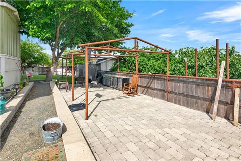 Tiny photo for 5005 E Highway 41, Templeton, CA 93465 (MLS # NS26101057)