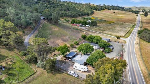 Tiny photo for 5005 E Highway 41, Templeton, CA 93465 (MLS # NS26101057)