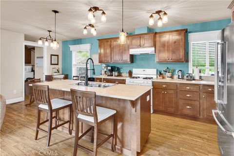 Tiny photo for 5005 E Highway 41, Templeton, CA 93465 (MLS # NS26101057)