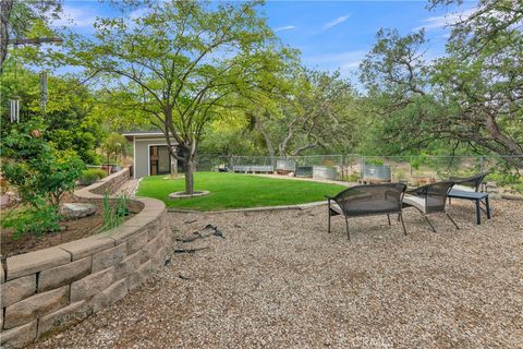 Tiny photo for 5005 E Highway 41, Templeton, CA 93465 (MLS # NS26101057)
