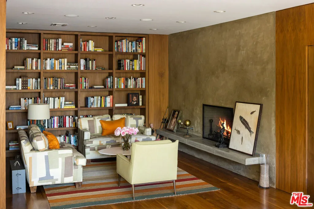 Los Angeles, California 90049, United States, 7 Bedrooms Bedrooms, ,8 BathroomsBathrooms,Residential,Active,108660