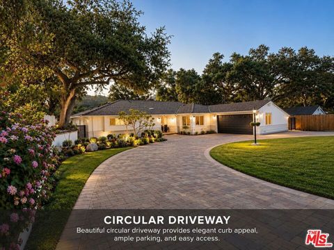 Photo of 1918 Highland Oaks Drive, Arcadia, CA 91006 (MLS # 26838229)