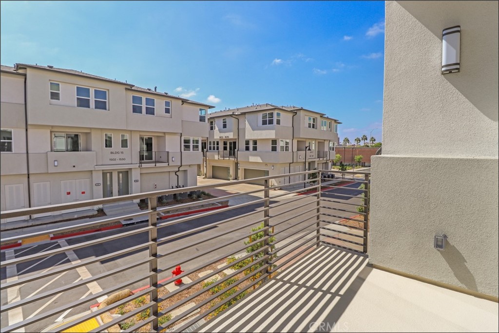 100 West - Residential Lease