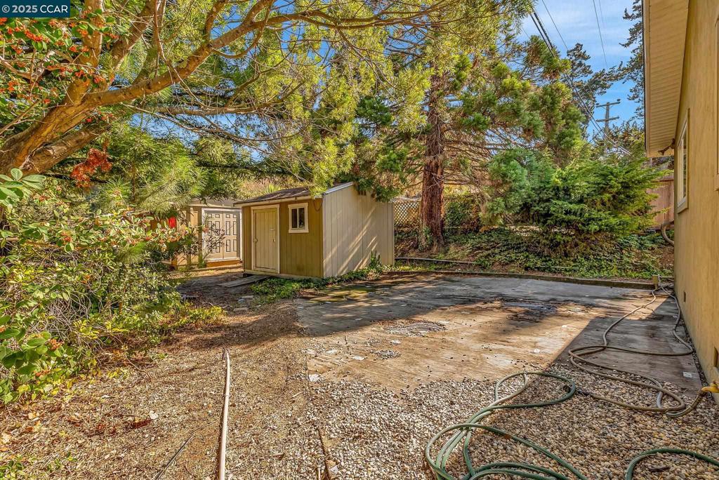 FAIRMEADE - Residential