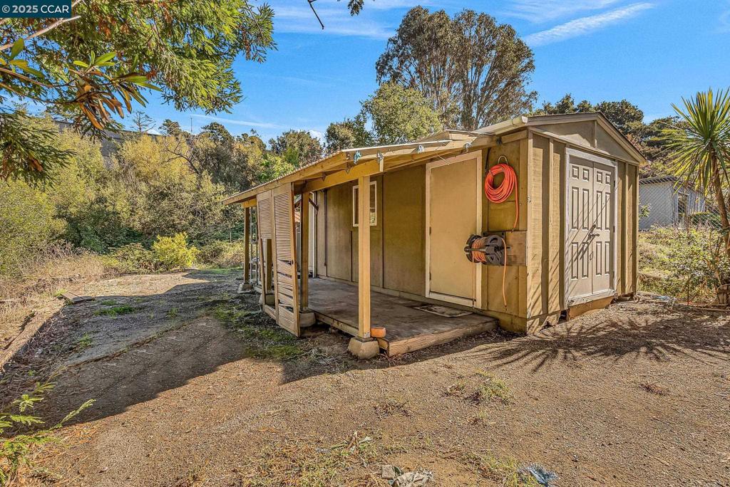 FAIRMEADE - Residential