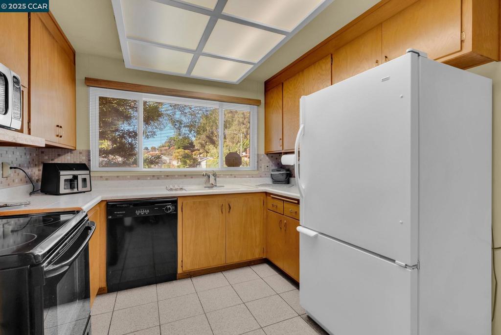 FAIRMEADE - Residential