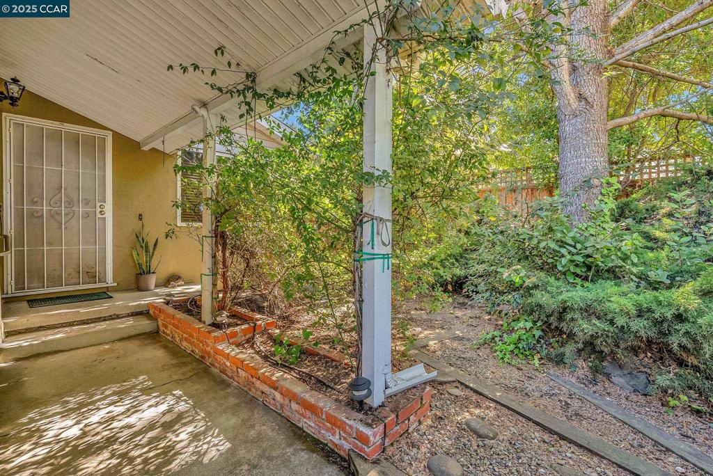 FAIRMEADE - Residential