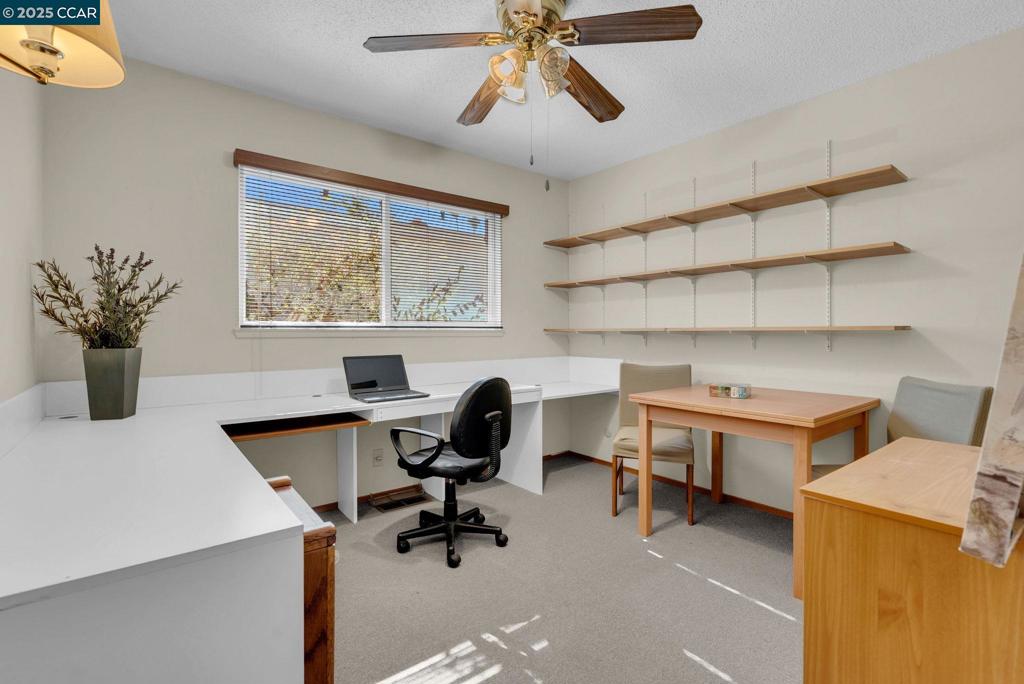 FAIRMEADE - Residential