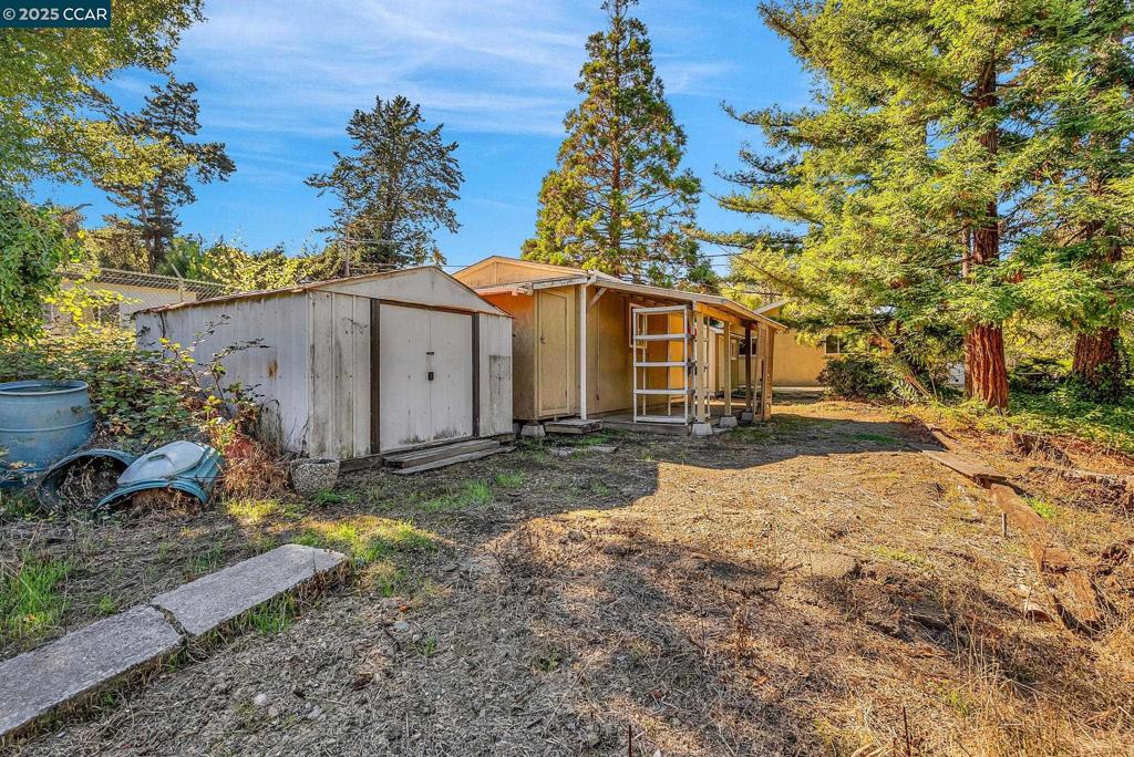 FAIRMEADE - Residential