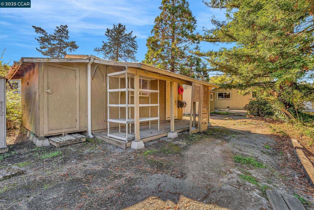 FAIRMEADE - Residential