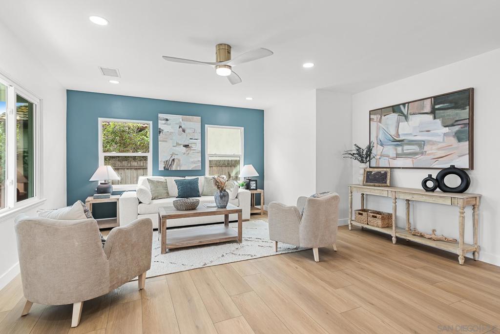 4584 Altadena