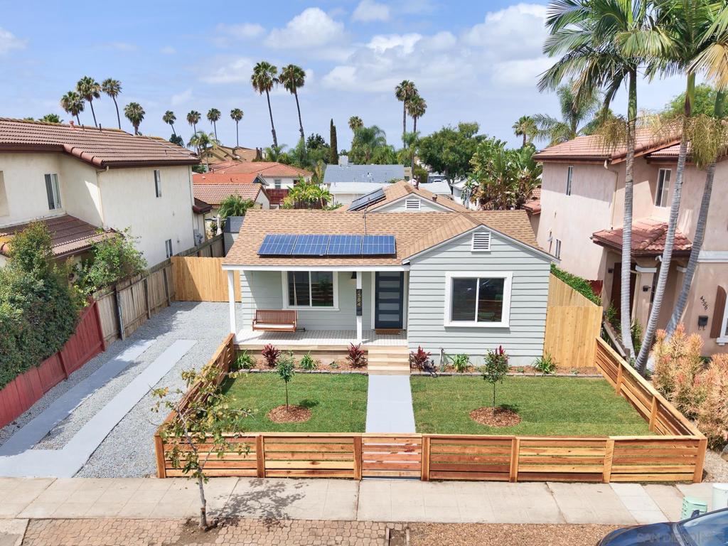 4584 Altadena AVE