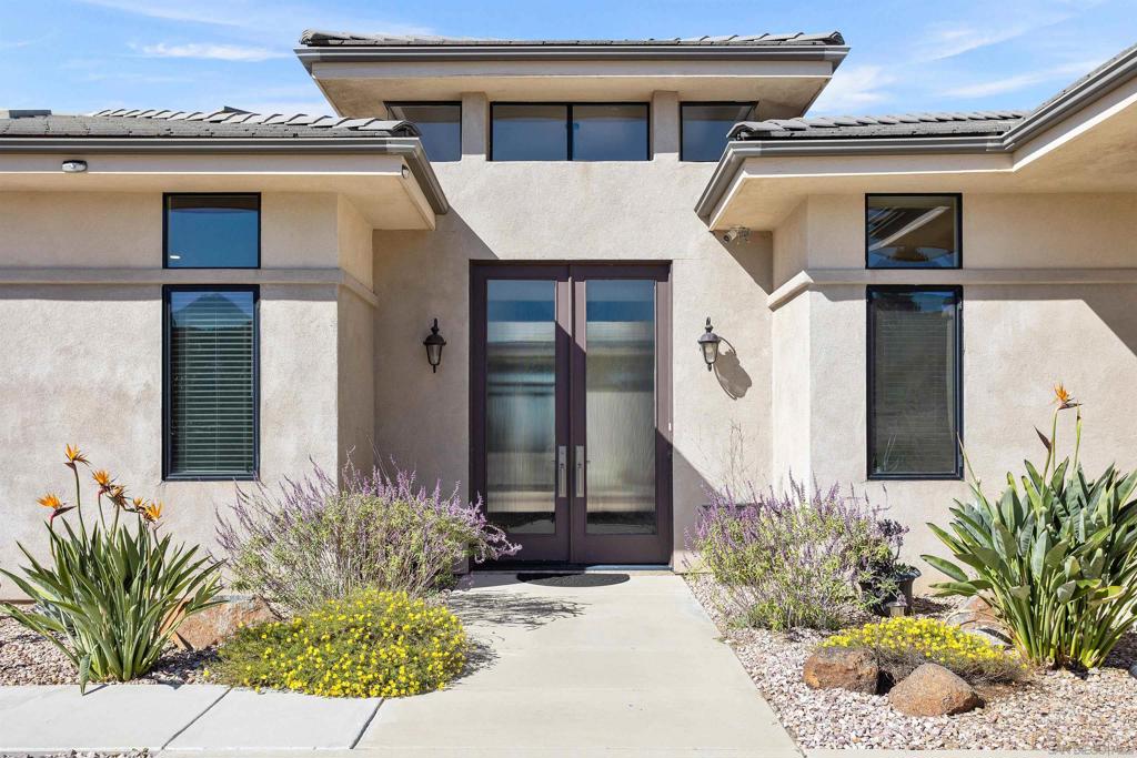 11888 Rancho Heights Rd