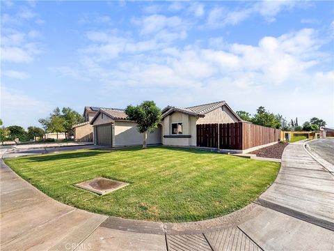Photo of 275 Eunice Circle, Blythe, CA 92225 (MLS # SW25091236) Photo of 275 Eunice Circle, Blythe, CA 92225 (MLS # SW25091236)