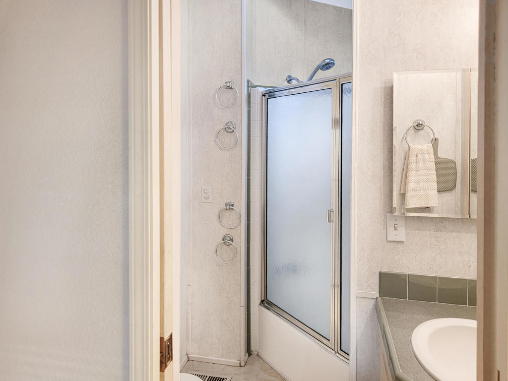 Not Applicable-1 - Manufactured In Park