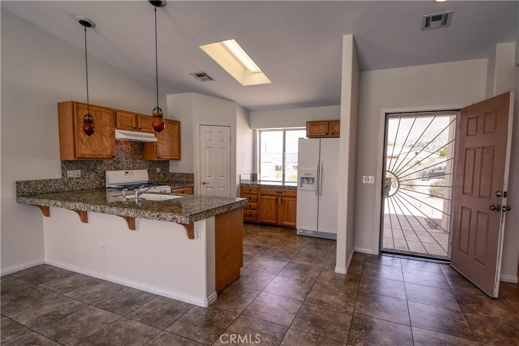 9464 Palm Drive