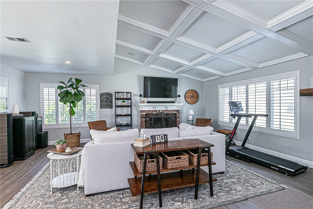 1414 Oak Knoll