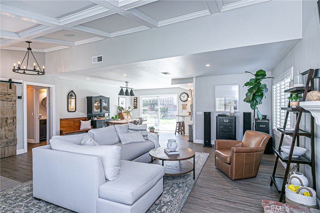 1414 Oak Knoll