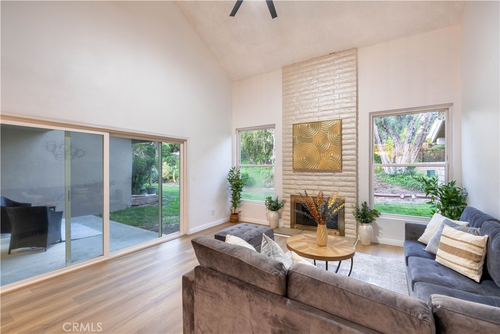 4655 Woodbend Lane