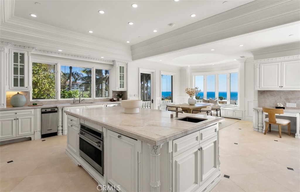 Ritz Cove (RC) - Residential