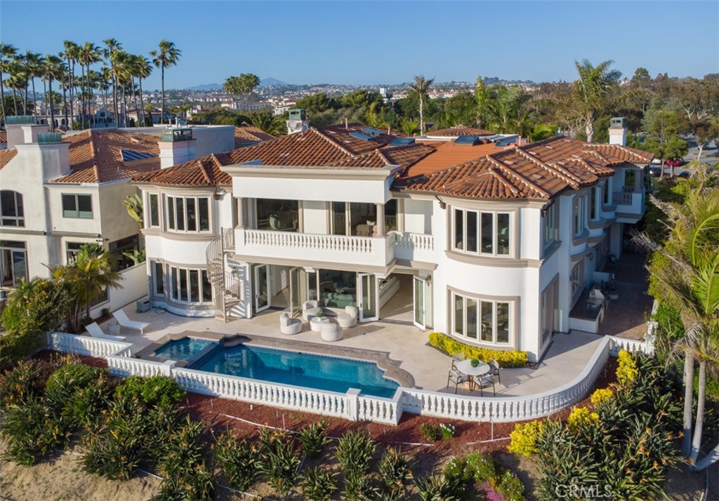 Ritz Cove (RC) - Residential