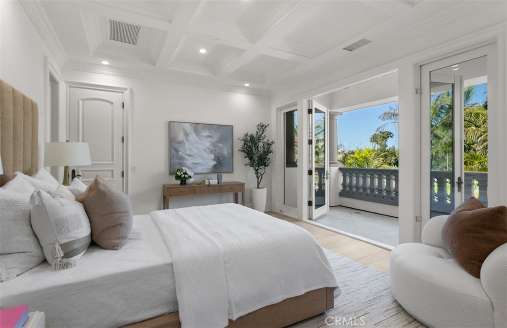 Ritz Cove (RC) - Residential