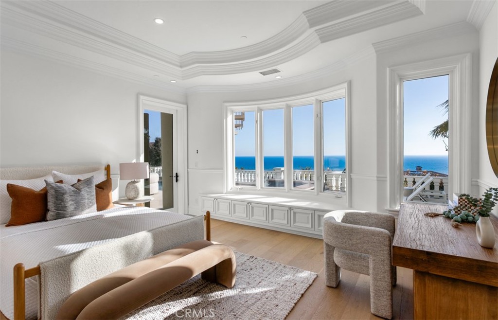 Ritz Cove (RC) - Residential