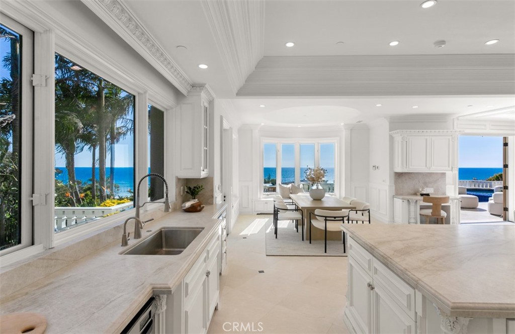 Ritz Cove (RC) - Residential