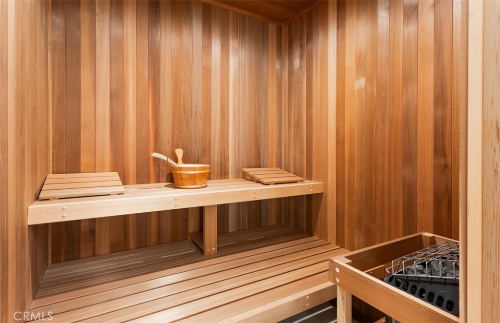 Ritz Cove (RC) - Residential