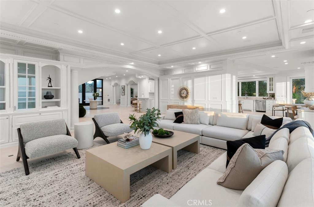 Ritz Cove (RC) - Residential