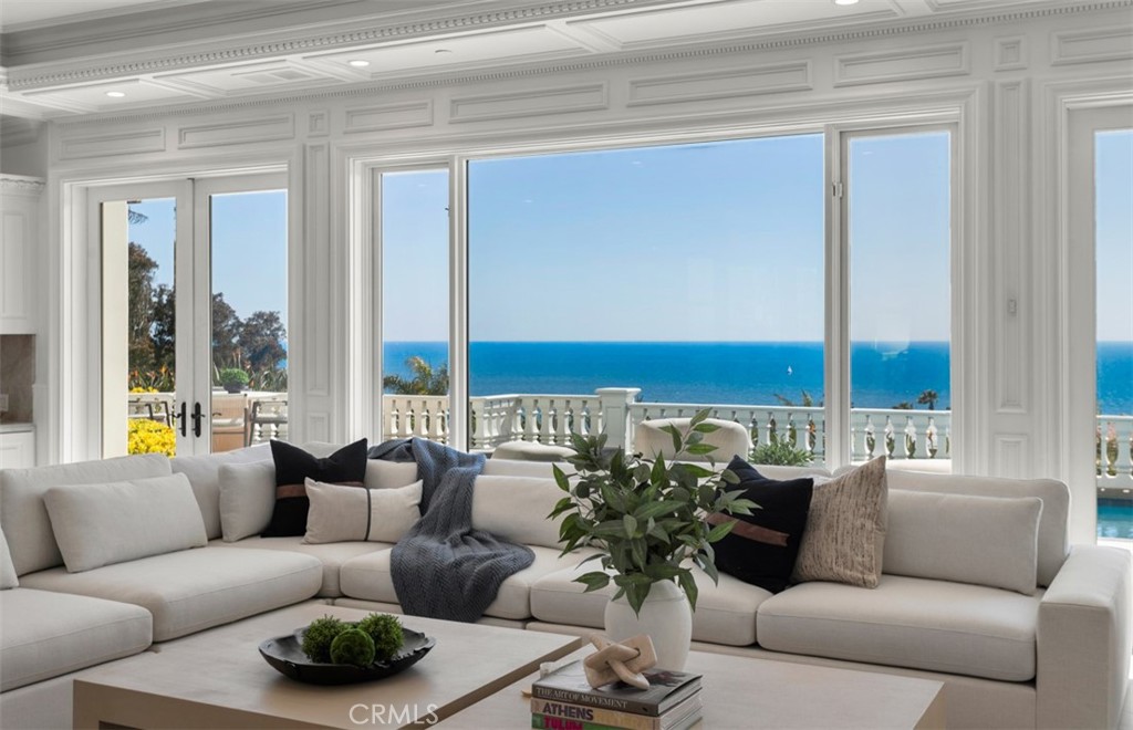 71 Ritz Cove Drive