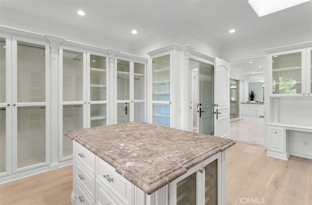 Ritz Cove (RC) - Residential