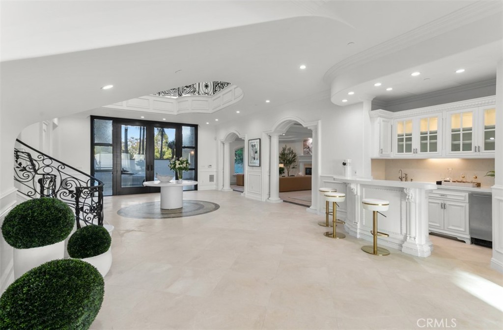 Ritz Cove (RC) - Residential