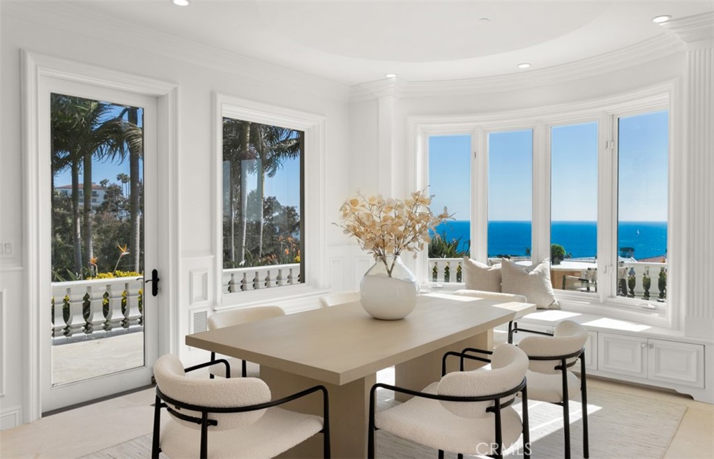 Ritz Cove (RC) - Residential