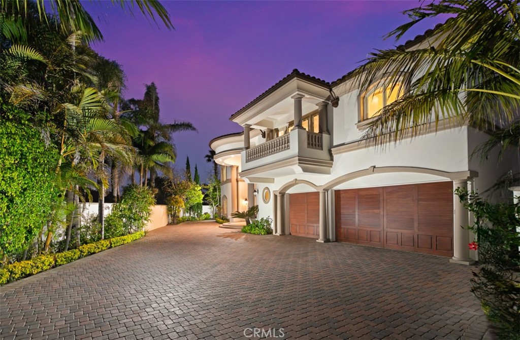 71 Ritz Cove Drive