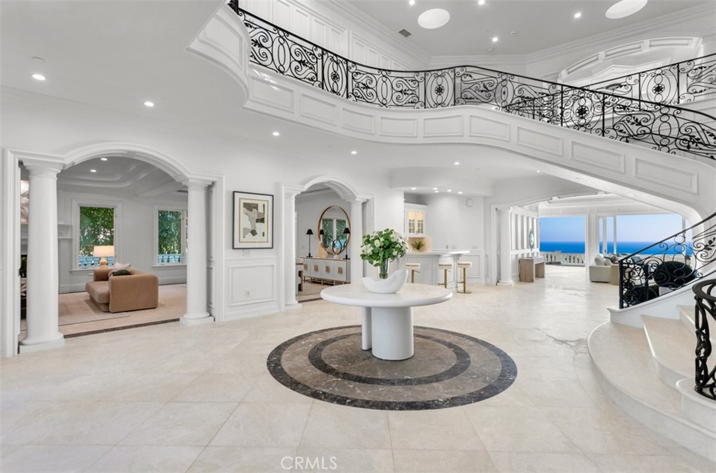 71 Ritz Cove Drive
