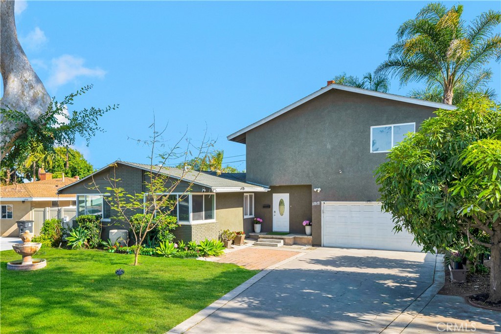 11912 Edgewood
