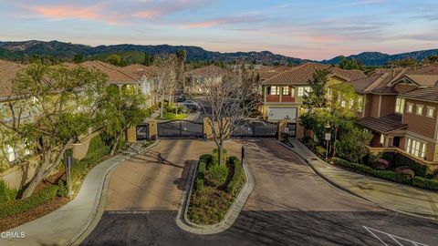 Photo of 2916 Esperanza Way #F, Simi Valley, CA 93063 (MLS # V1-34983)