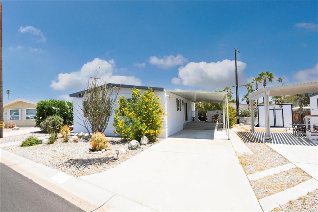 Tri Palm Estates (32005) - Manufactured In Park