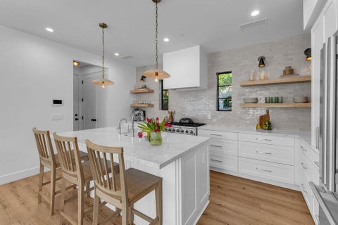 Tiny photo for 53480 Avenida Mendoza, La Quinta, CA 92253 (MLS # 219155123DA)
