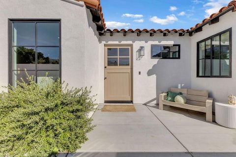 Tiny photo for 53480 Avenida Mendoza, La Quinta, CA 92253 (MLS # 219155123DA)