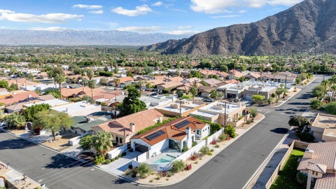Tiny photo for 53480 Avenida Mendoza, La Quinta, CA 92253 (MLS # 219155123DA)