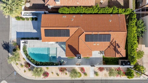 Tiny photo for 53480 Avenida Mendoza, La Quinta, CA 92253 (MLS # 219155123DA)